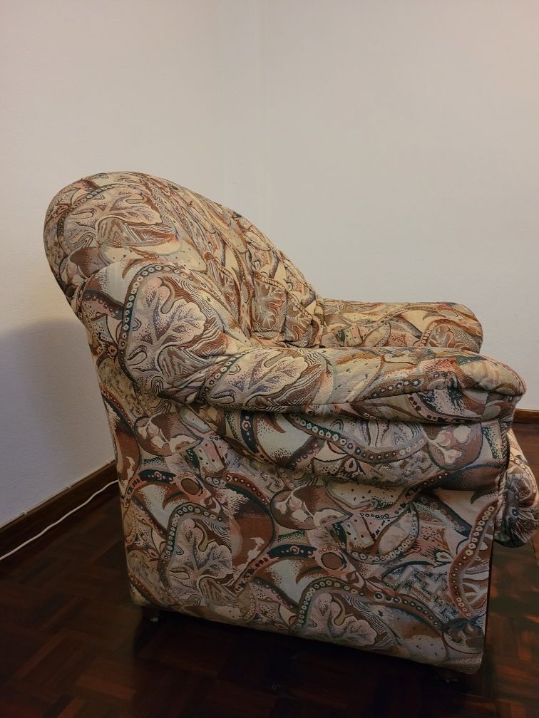 Terno de sofás com sofá-cama