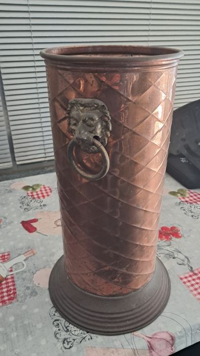 Chapeleiro de bronse