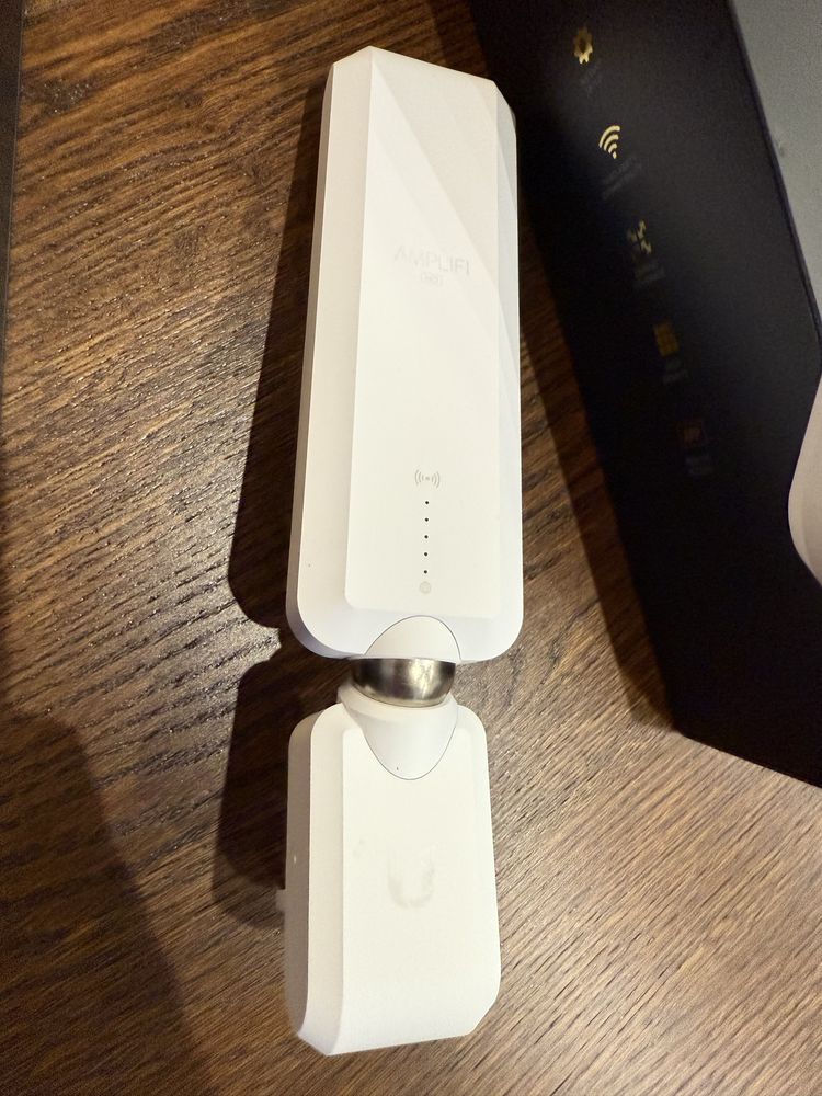 Amplifi Mesh Point HD