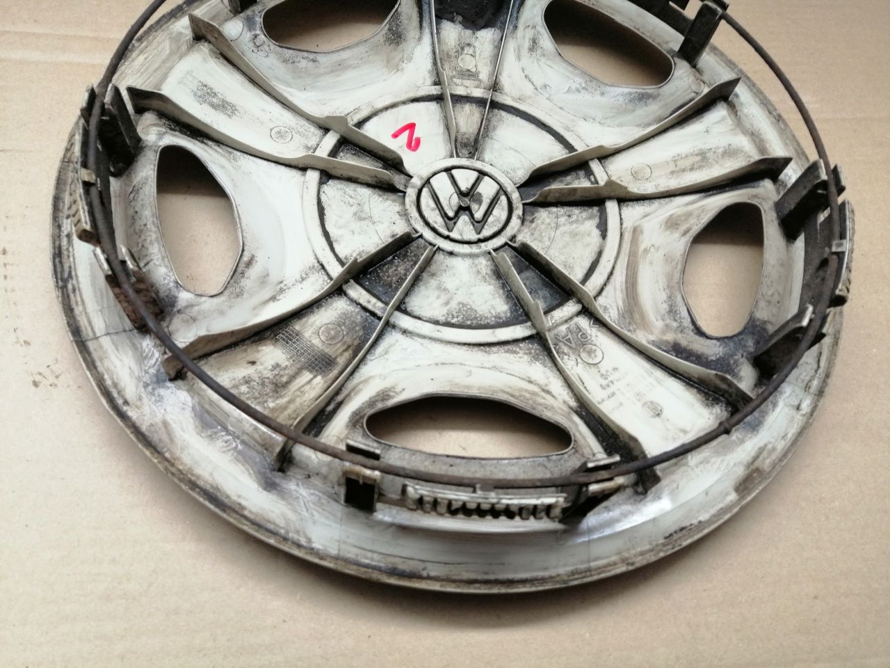 Kołpak 13 do VW POLO 87-93 rok. Jedna sztuka.
