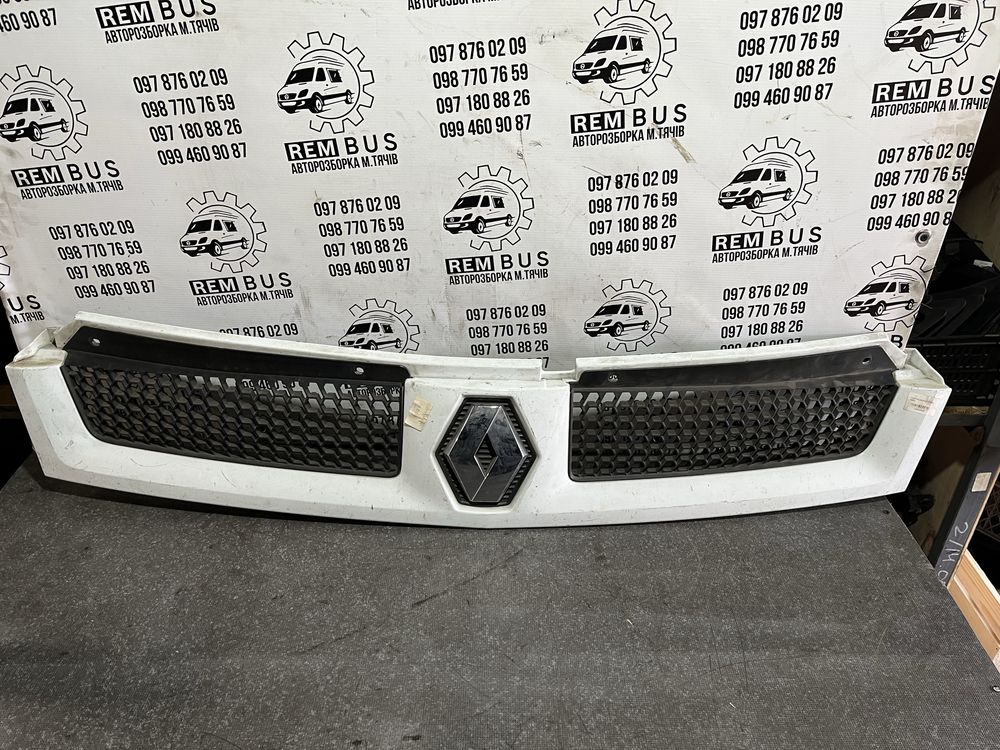 Решітка радіатора рено мастер 2 renault master II