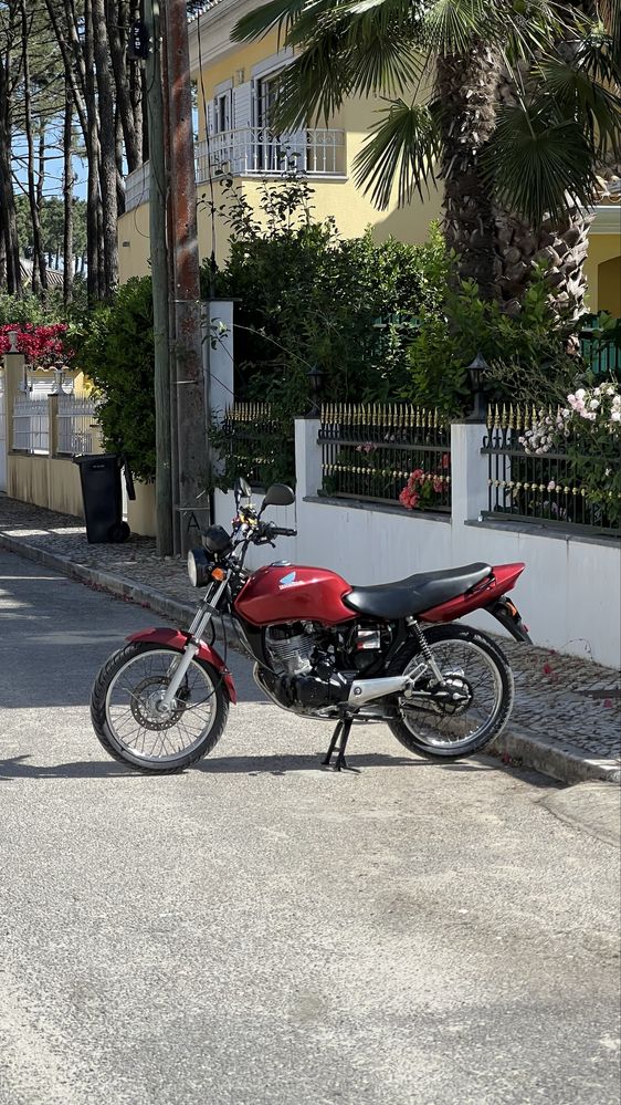 Moto cg 125 (BRASILEIRA)