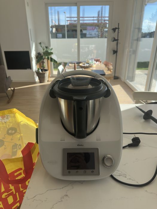 Bimby TM5 - usada max 5 vezes