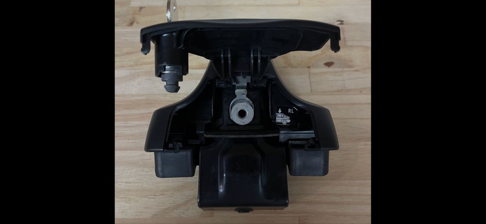 Apoios e pés Thule para barras tejadilho Audi A1