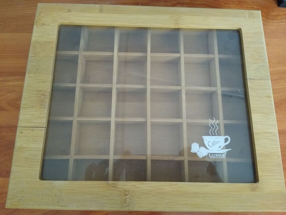 Caixa em madeira para 30 cápsulas de café