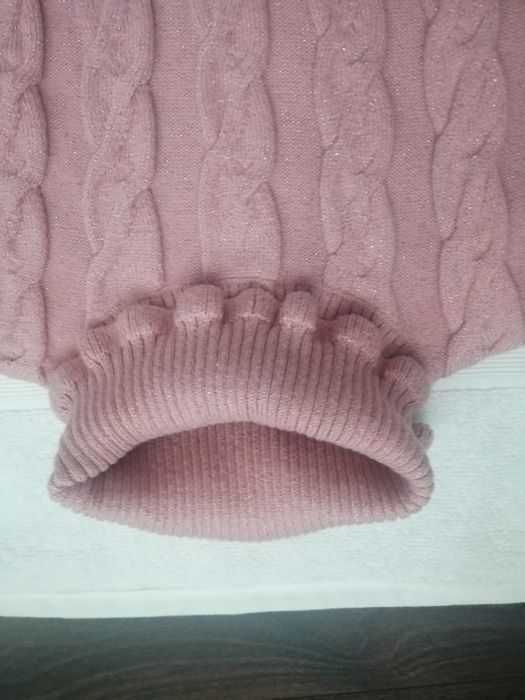 Sukienka sweterkowa dziewczęca rozmiar 128/134