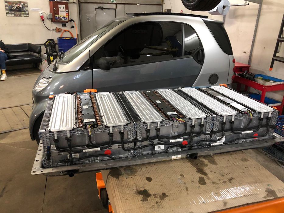 Ремонт Электро Smart ED EQ electric drive батареи BMS P18051C P0DE71C