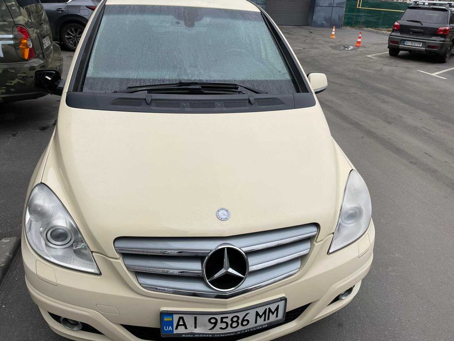 Mersedes B-class 180