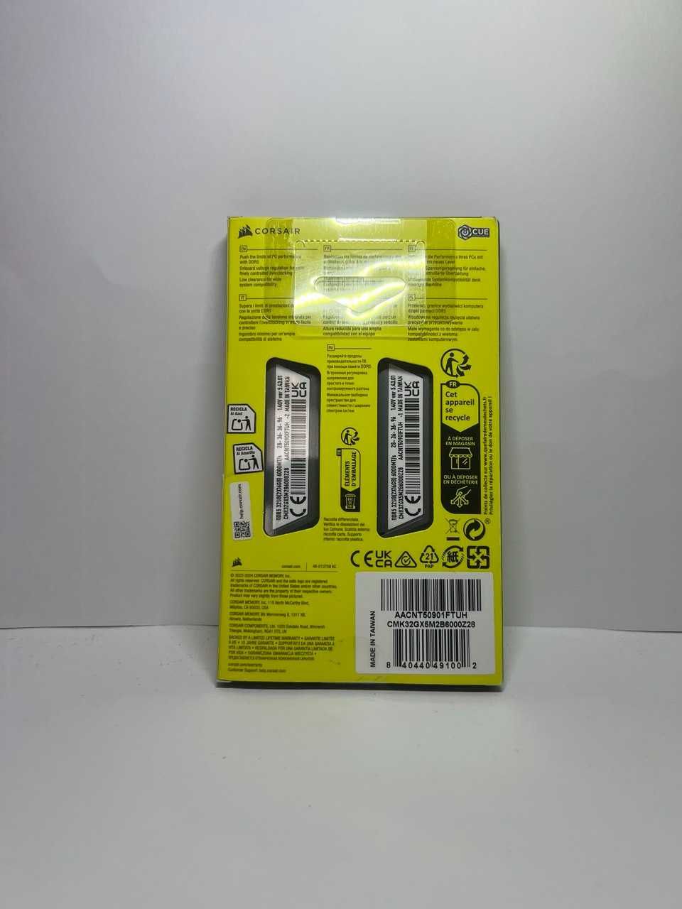 Оперативна пам'ять для AMD CORSAIR VENGEANCE 32GB(2x16GB)DDR5 6000CL28