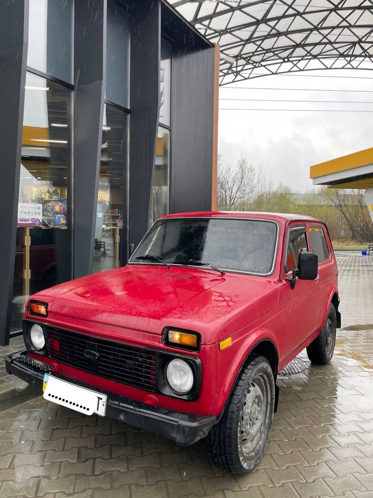 Продам ниву 2008 року