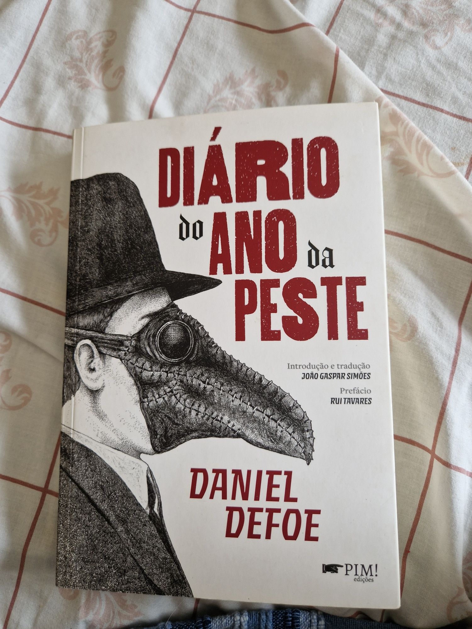 Livro Diário do ano da peste de Daniel Defoe