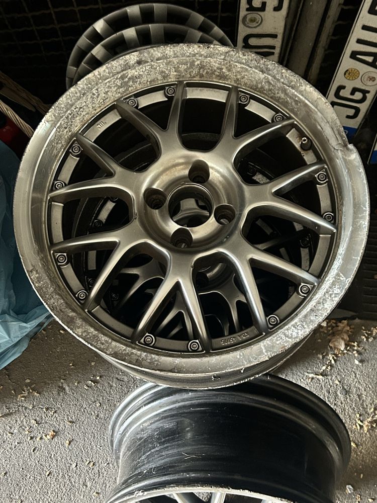 Mazda mx5 kpl felg alu 17 et35