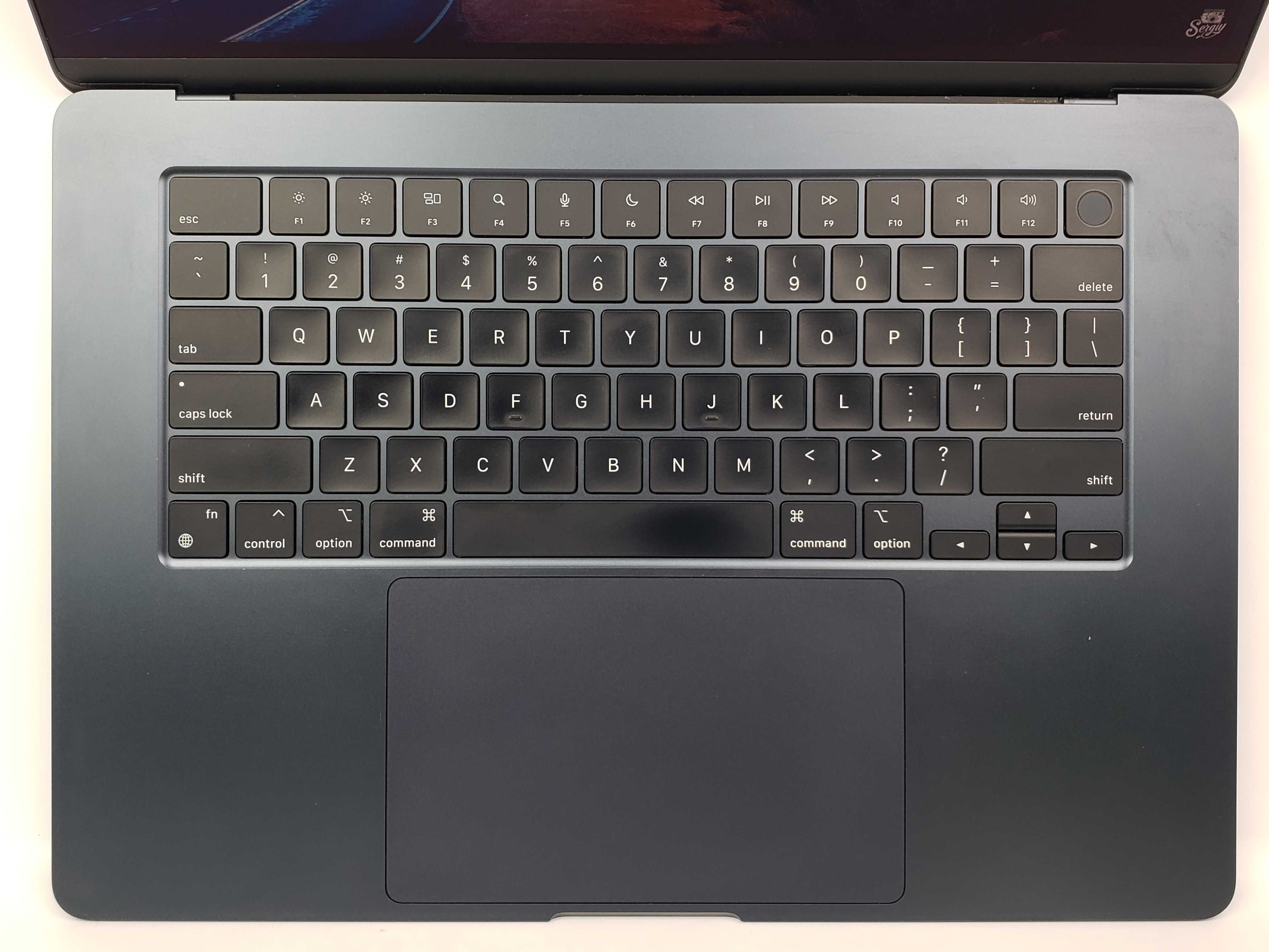 MacBook Air 15 2024 Midnight M3 8GB 512SSD 133 ЦИКЛ