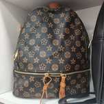 Mochila castanha