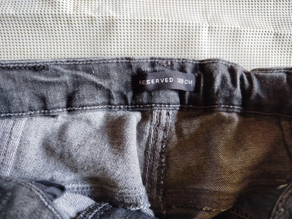 Продам джинси на хлопчика