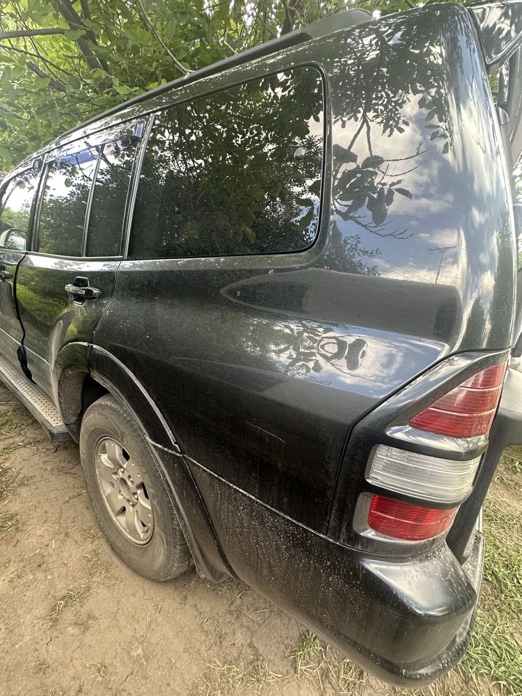 Mitsubishi Vagon 3