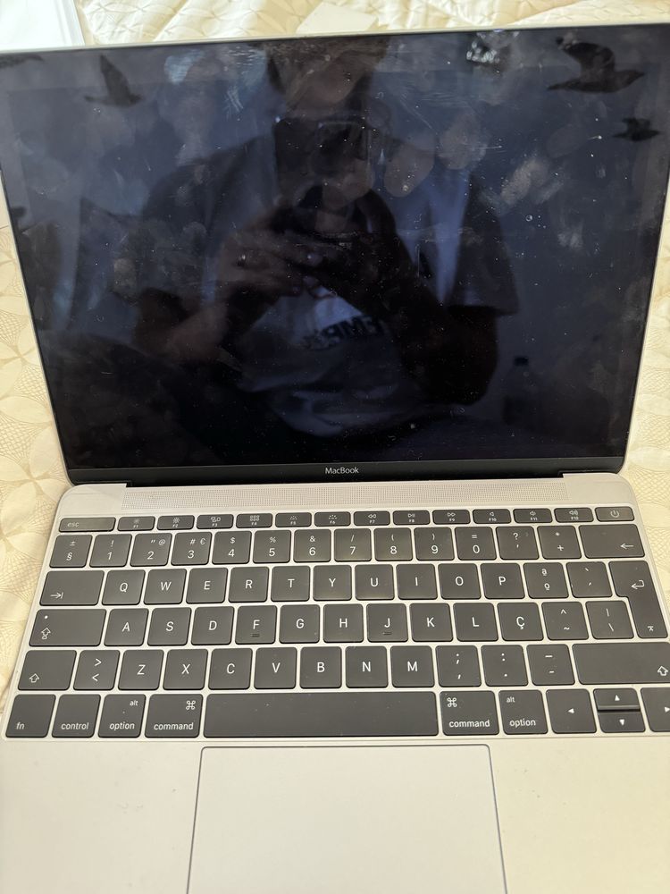 Computador Macbook 12-14,5 apple