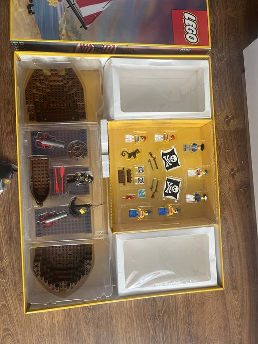 OKAZJA Lego barracuda 6285- JAK NOWY, kompletny 100% z wytloczkami