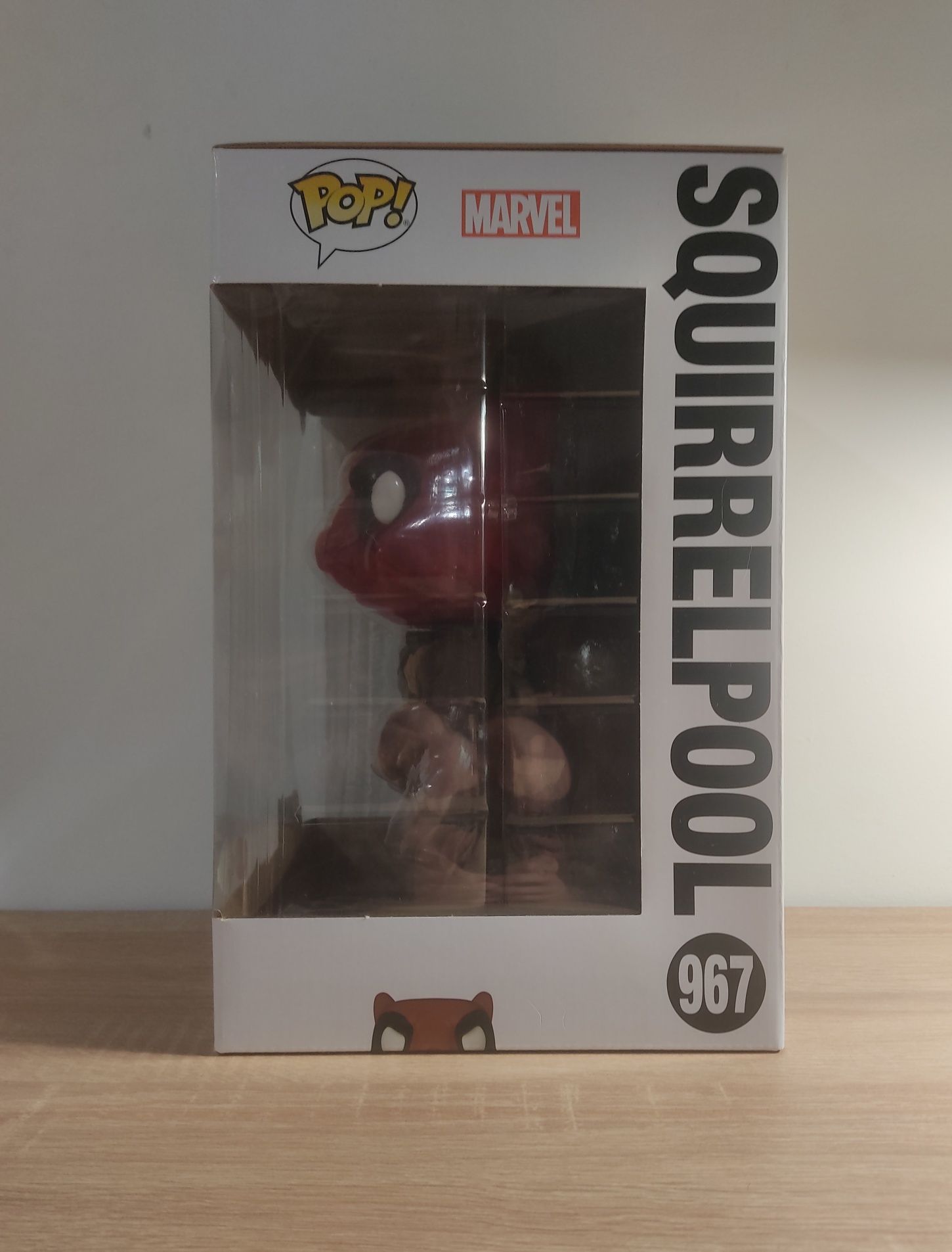 Funko Pop * Squirrelpool #967 Flocked Super Sized Pop 10' & DEADPOOL