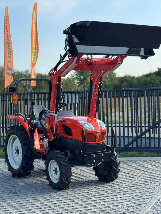 Rezerwacja, KUBOTA T240d,4X4 25hp, TUR ,4w1,Wspom,Rewers,Zarejestrow
