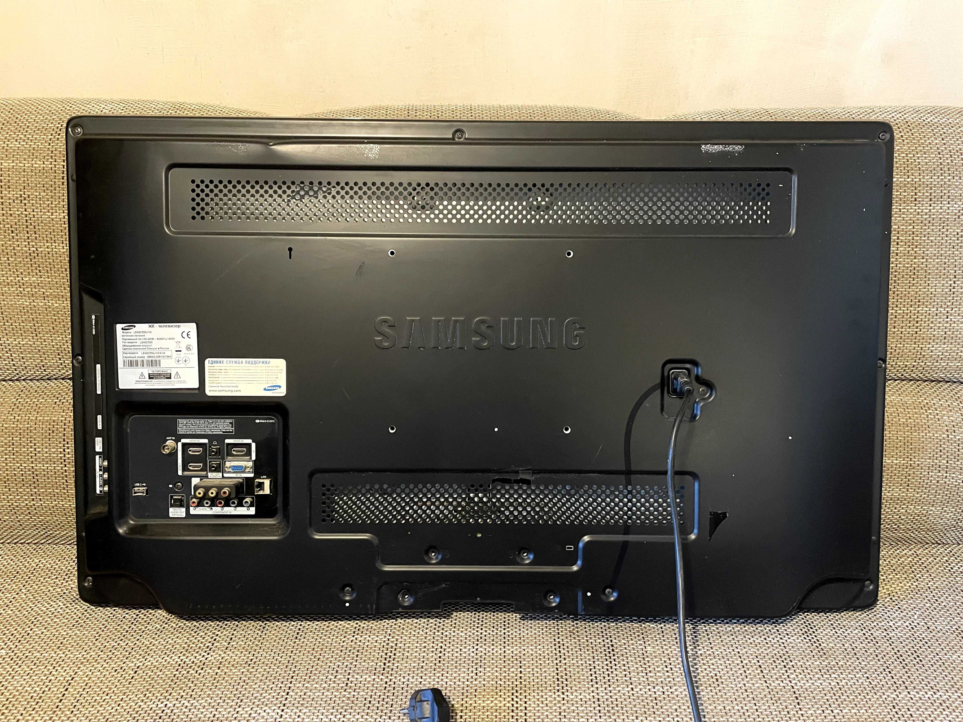 Телевізор SAMSUNG/ Модель: LE40C550J1W