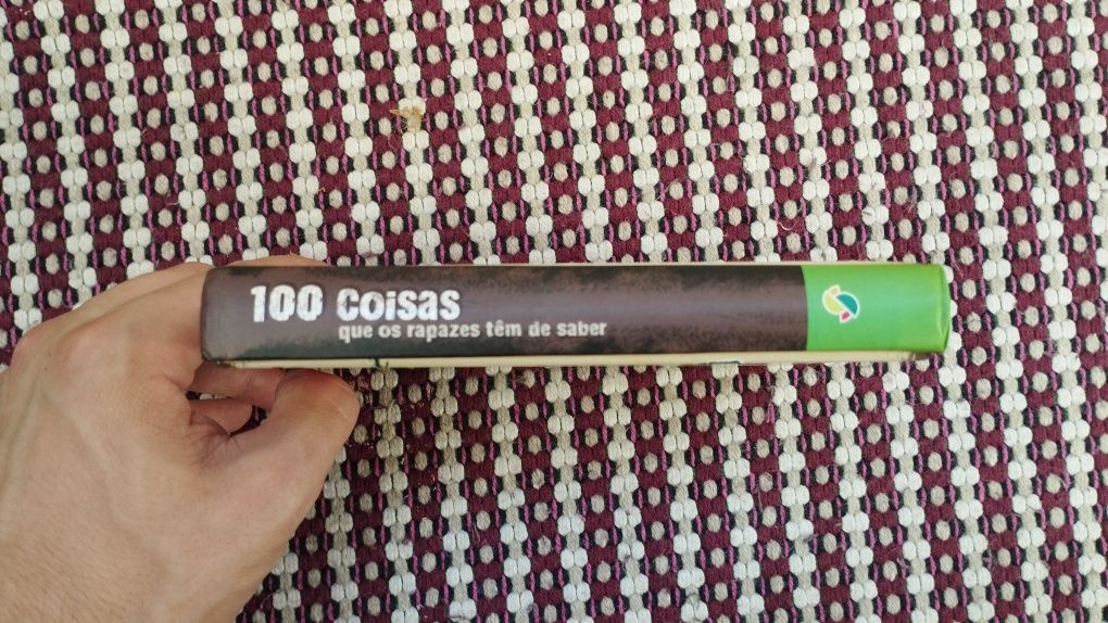 Livro 100 coisas que os rapazes têm de saber
