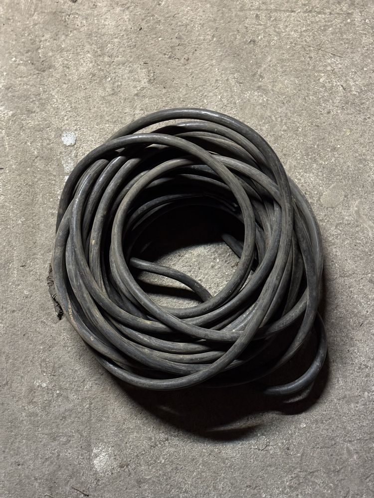 Kabel - przewód elektryczny 4 żyłowy - 20 m