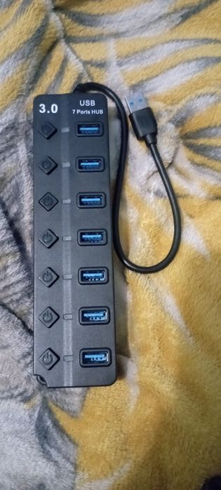 Hub Usb z 7 portami i wskaźnikami led