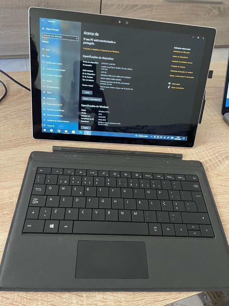 Microsoft Surface Pro 4 12,3-inch Core i5-6300U - SSD 128 GB - 4GB