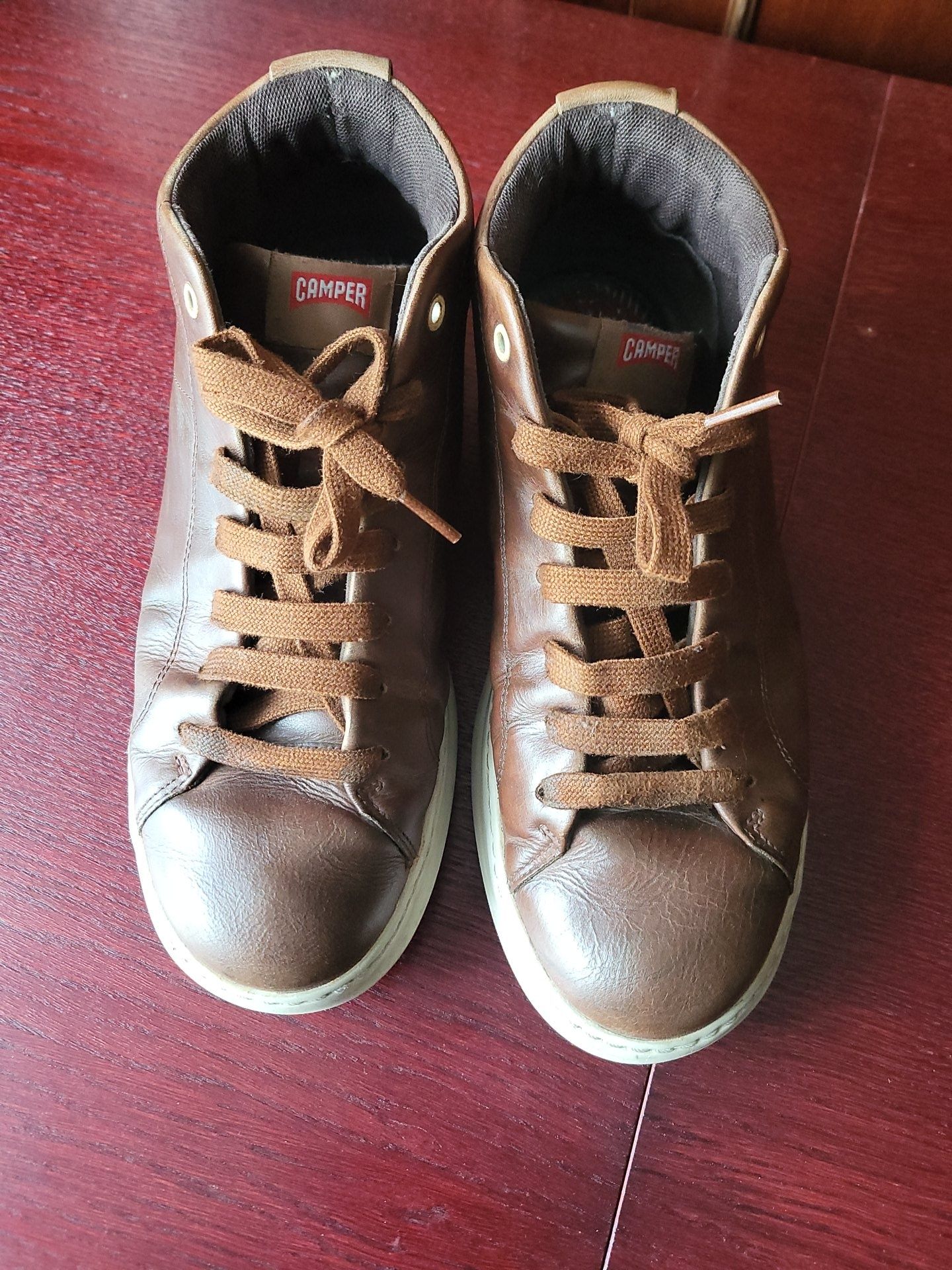 Кожаные кроссовки кеды Ecco 43,Camper 42