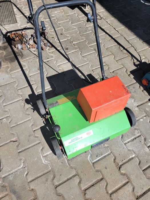 Wertykulator elektryczny