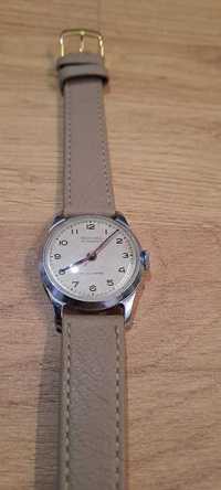 zegarek MOSKWA  radziecki mechaniczny w pełni sprawny WYPRZEDAŻ