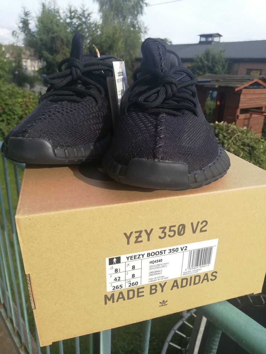 Adidas Yeezy 350 V2 Onyx rozmiar 42