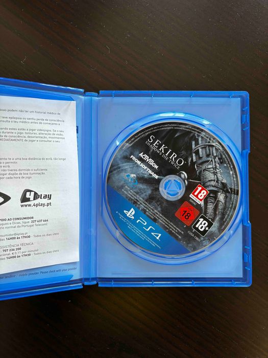 Jogos Playstation 4: SEKIRO, DOOM, BLOODBORNE