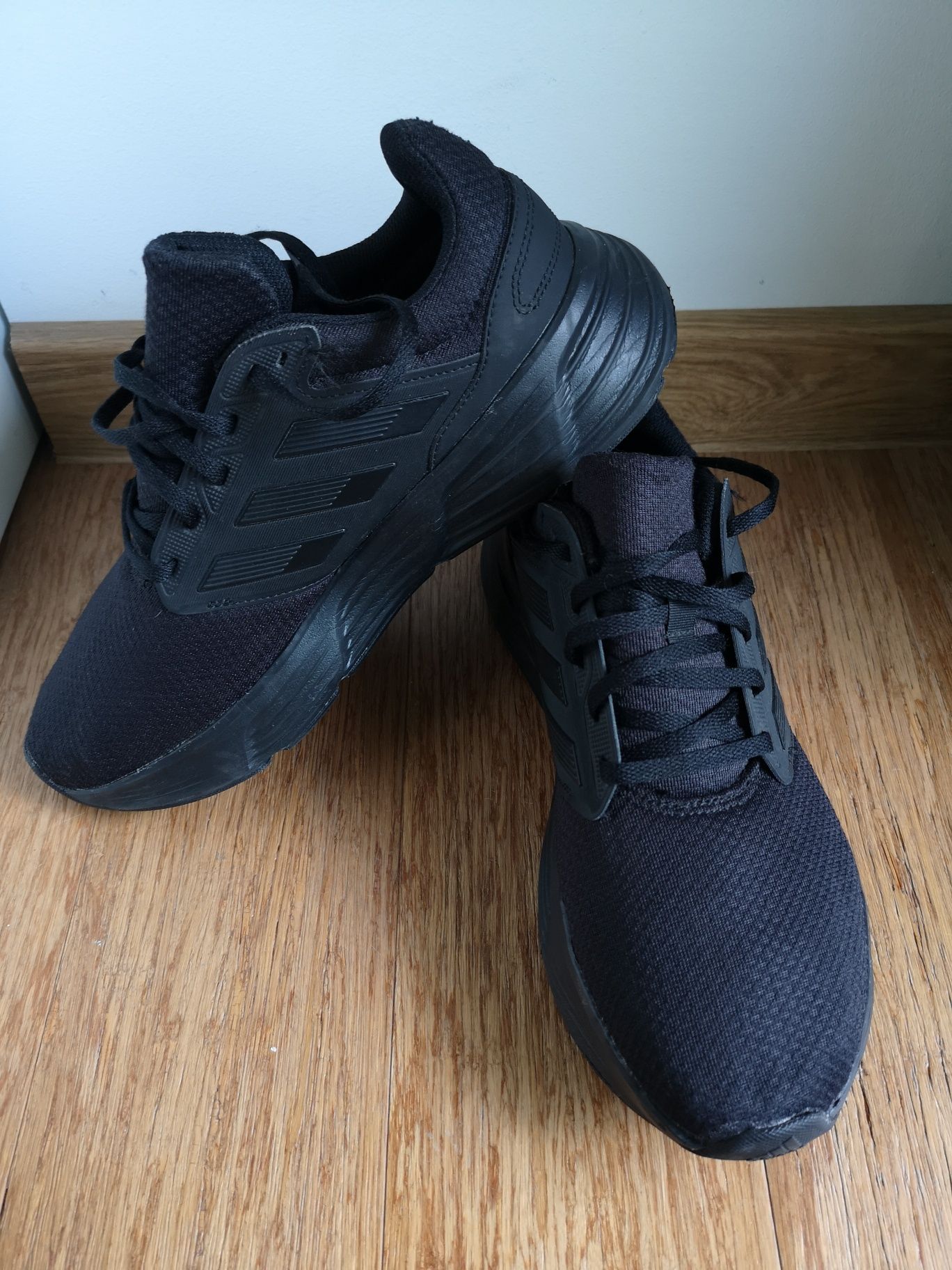 Sneakersy Adidas Galaxy 6 do biegania cloudfoam sportowe lekkie 44 męs