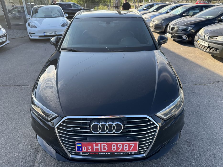 Продам AUDI A3 E-Tron