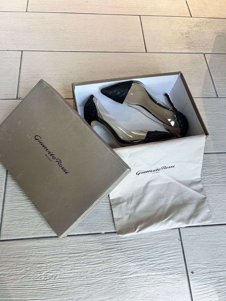 Gianvito Rossi plexi лодочки чорні з прозорим