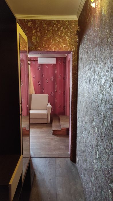 Сдам посут 1к кв . Закрытый двор.Есть зона барбекю. Свободна