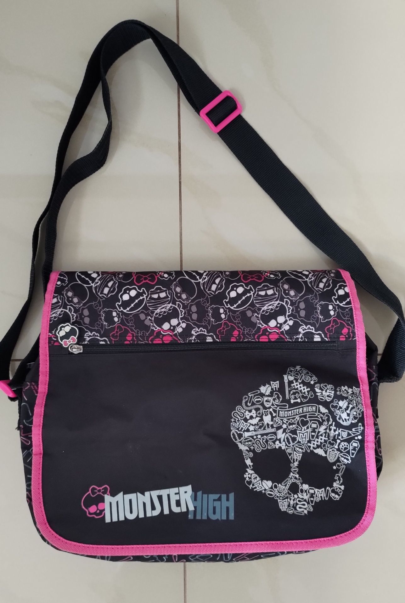 Monster High torba na ramię St. Majewski