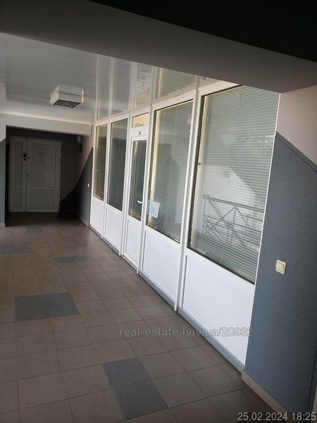 Продаж офісного приміщення В.Великого  у франківському р-ні