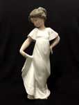 Красивая статуэтка Лладро, (Nao Lladro), состояние новой.