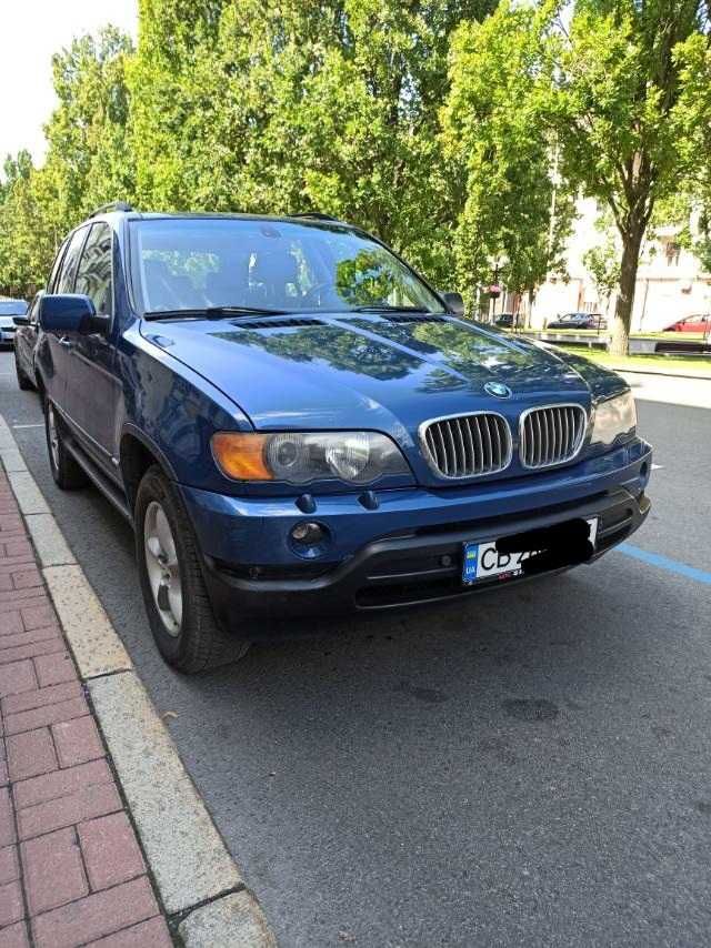 BMW X5 4.4 автомат!! Состояние отличное