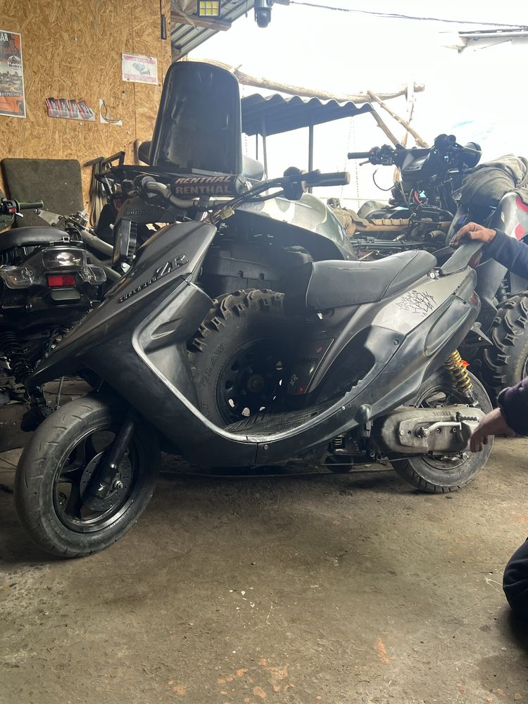yamaha super jog zr