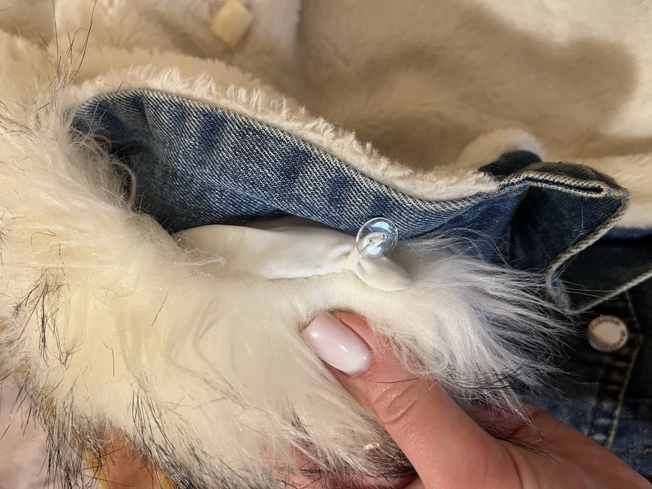 Джинсова куртка на хутрі