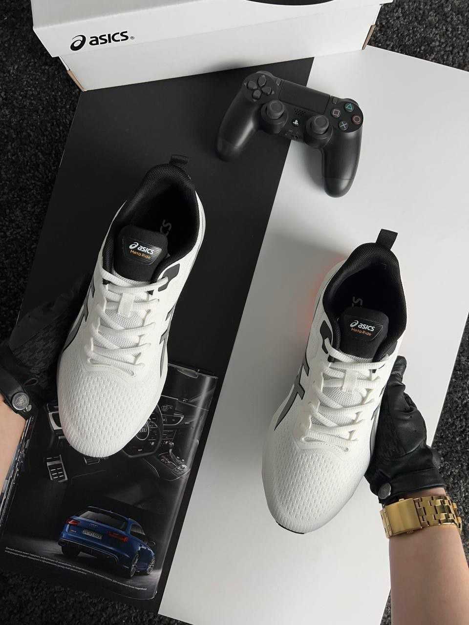 Чоловічі кросівки ASICS GT-1000 11 White Grey