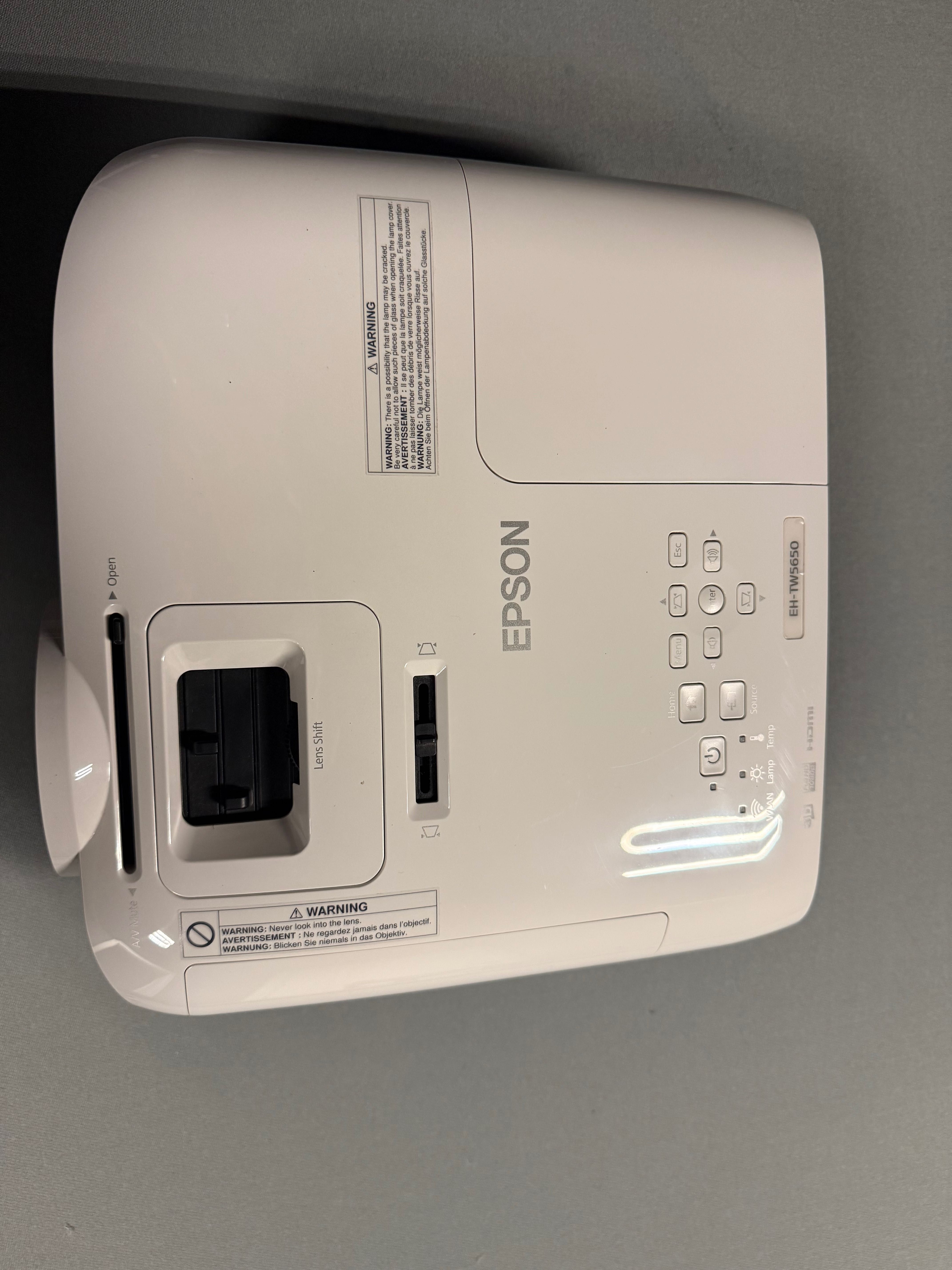 Projektor Epson EH-TW5650 3LCD