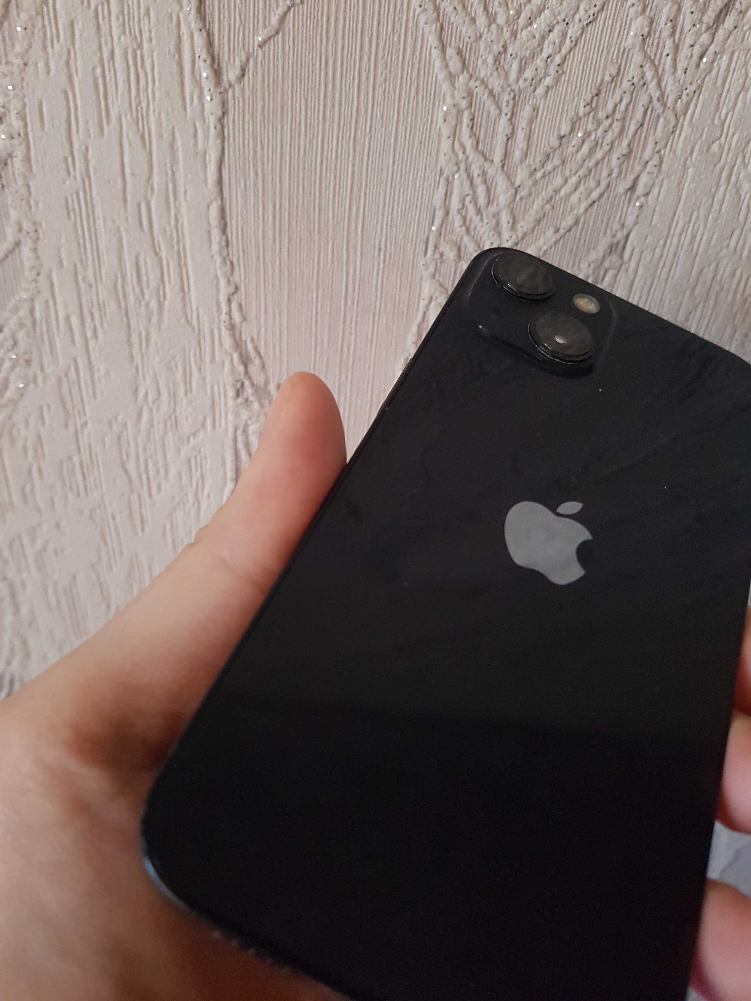 IPhone         13
