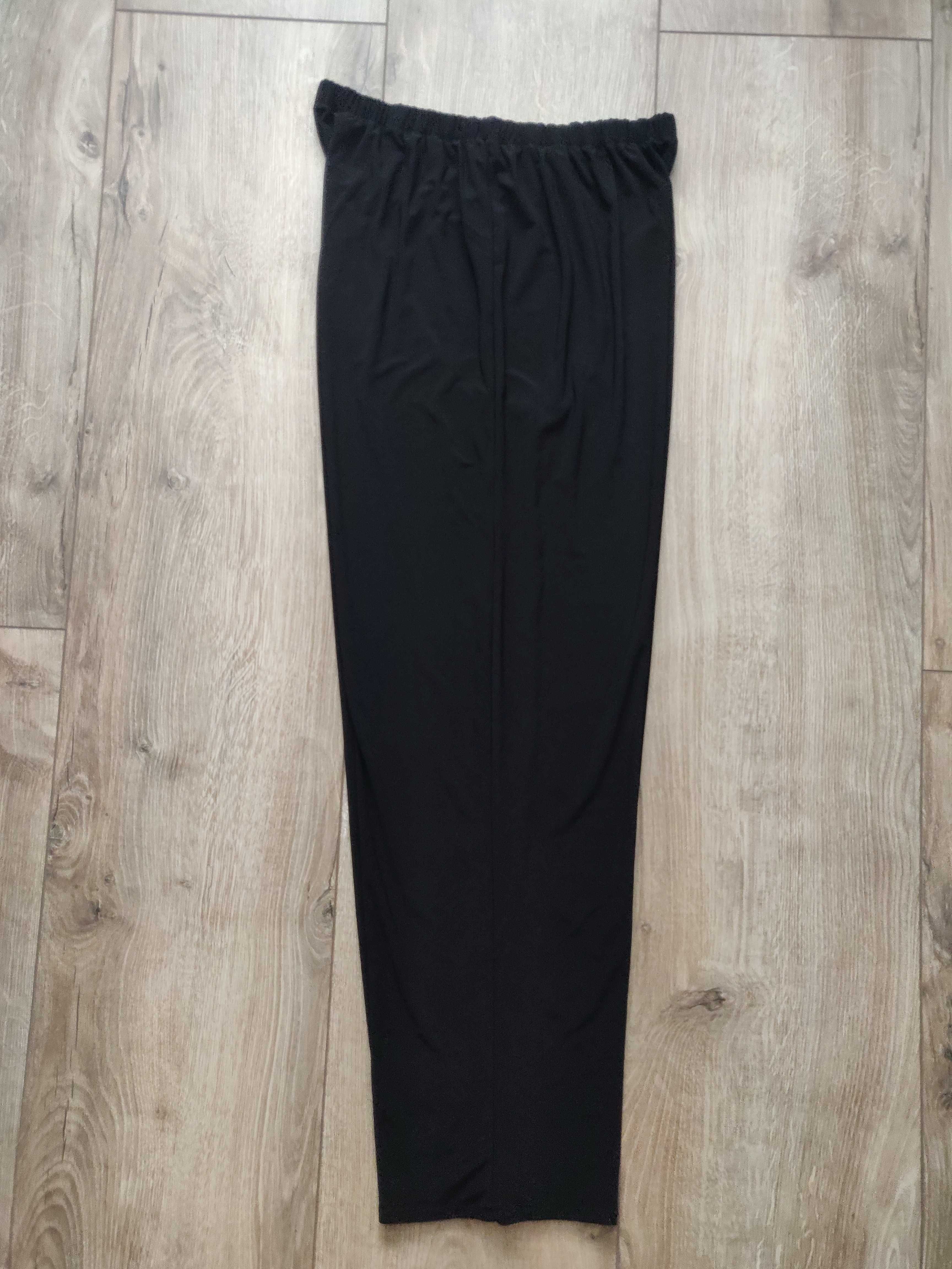 Женские брюки прямого  кроя р. 56-58 (большой  размер), черный цвет.