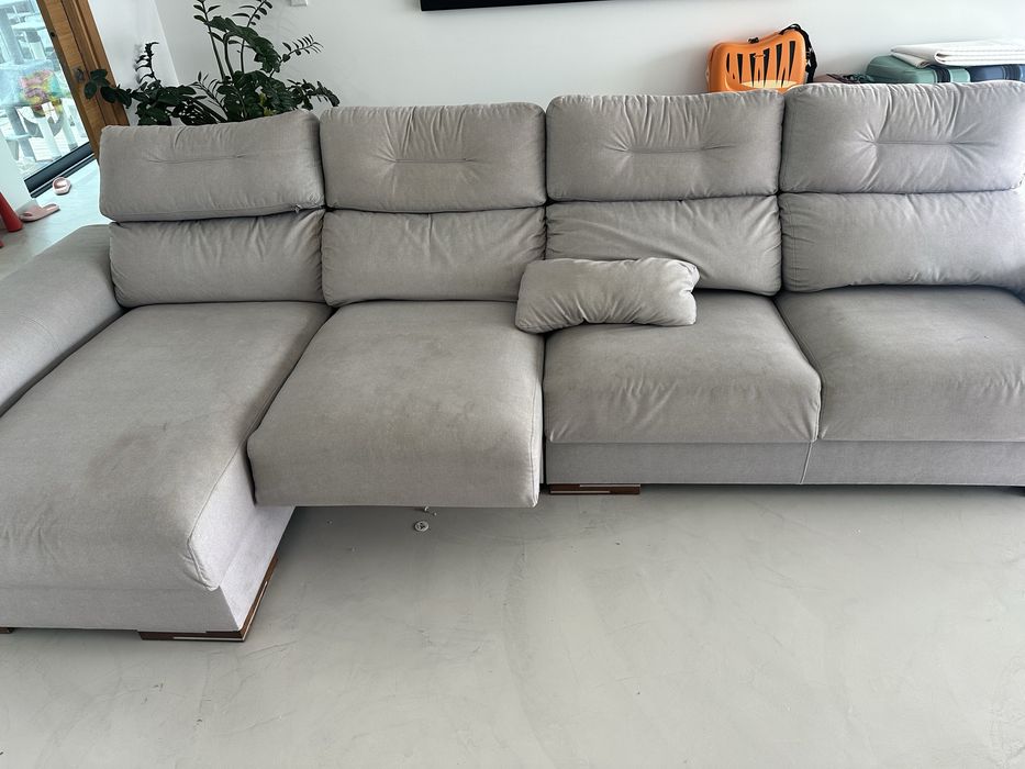 Sofa com chaise longue