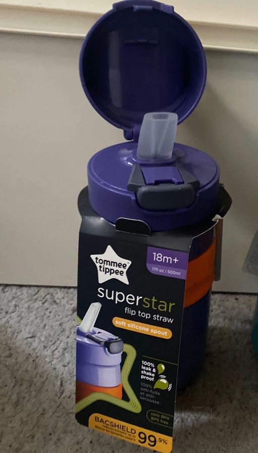 Нова поїлка поильник непроливайка tommee tippee 18 + місяців